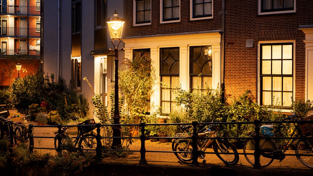 UV06514-Amsterdam-Led-Lantaarn-1600x900